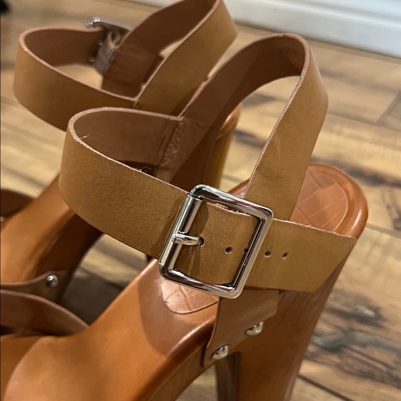 Gianni Bini Women’s Tan Leather Platform Sandals with Chunky Heel Sz 8.5 Summer - Picture 8 of 10